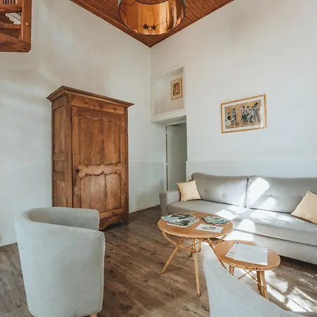 Chateau Du Guerinet فندق مبيت وإفطار