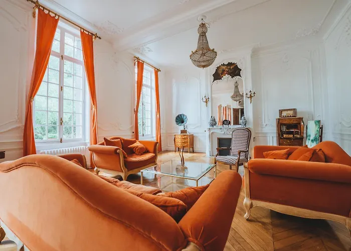 Chateau Du Guerinet * Saint-Priest-Bramefant